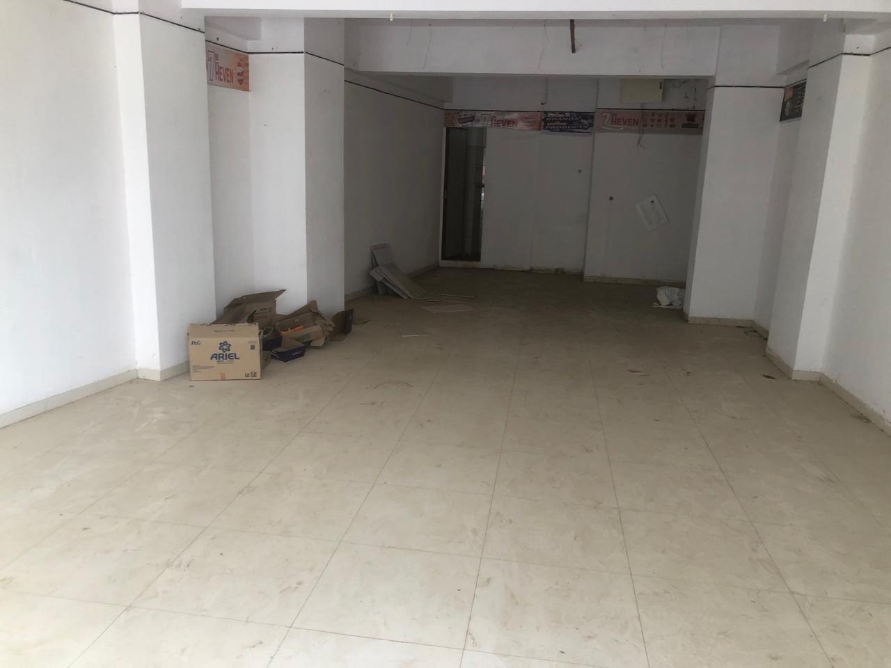 1189 Sq.Ft. Showroom Gf for Sell in Gota Ahmedabad - Media 3