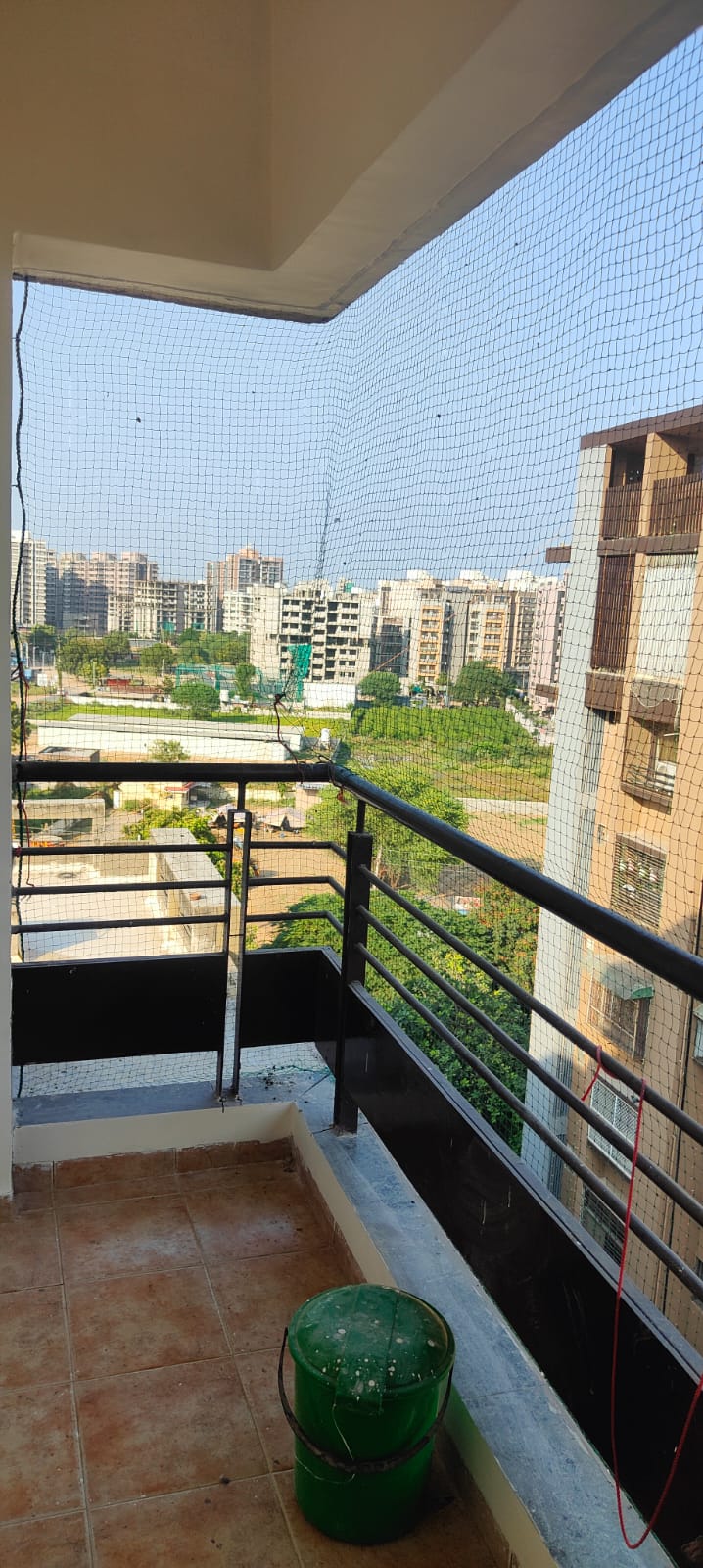 3 BHK 235 Sq.Yd. Residential Flat / Appartment for Rent in New Cg Road Ahmedabad - Media 13