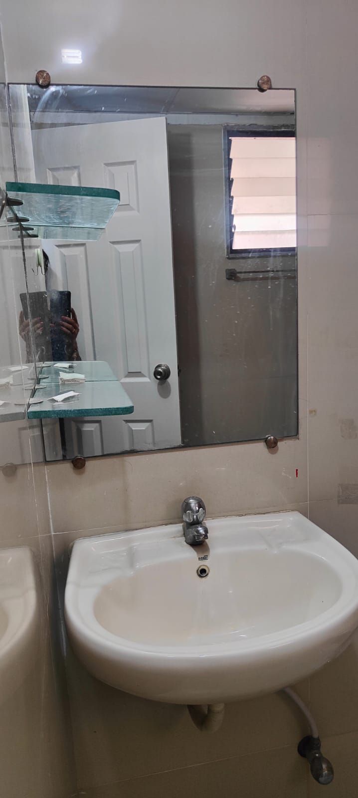 3 BHK 235 Sq.Yd. Residential Flat / Appartment for Rent in New Cg Road Ahmedabad - Media 11