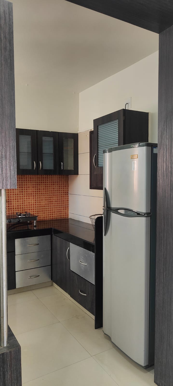 3 BHK 235 Sq.Yd. Residential Flat / Appartment for Rent in New Cg Road Ahmedabad - Media 6