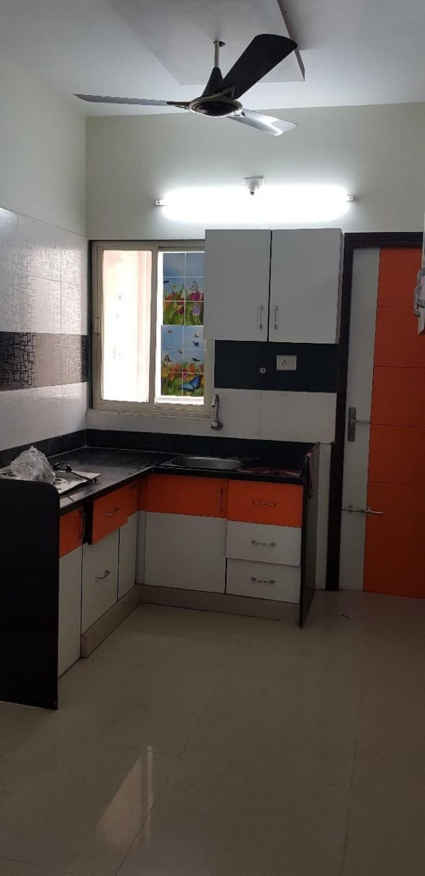2 BHK 1305 Sq.Ft. Residential Flat / Appartment for Rent in Motera Ahmedabad - Media 5