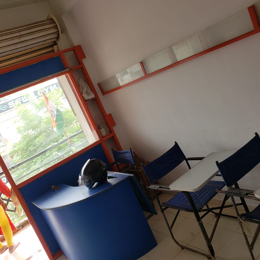 Shop 150 Sq.Ft. Commercial Shop for Rent in Motera Ahmedabad - Media 4