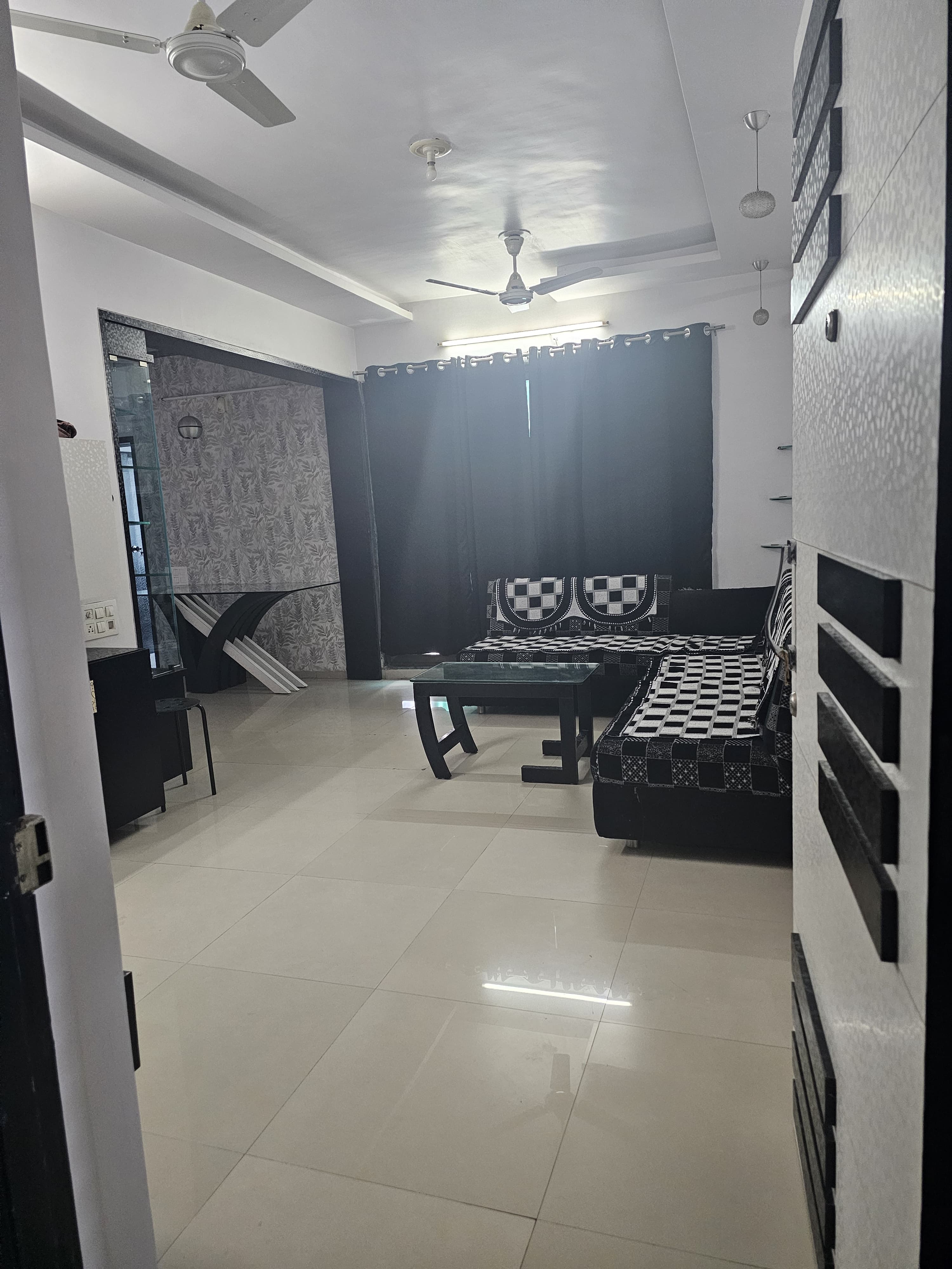 2 BHK 1197 Sq.Ft. Residential Flat / Appartment for Sell in Motera Ahmedabad