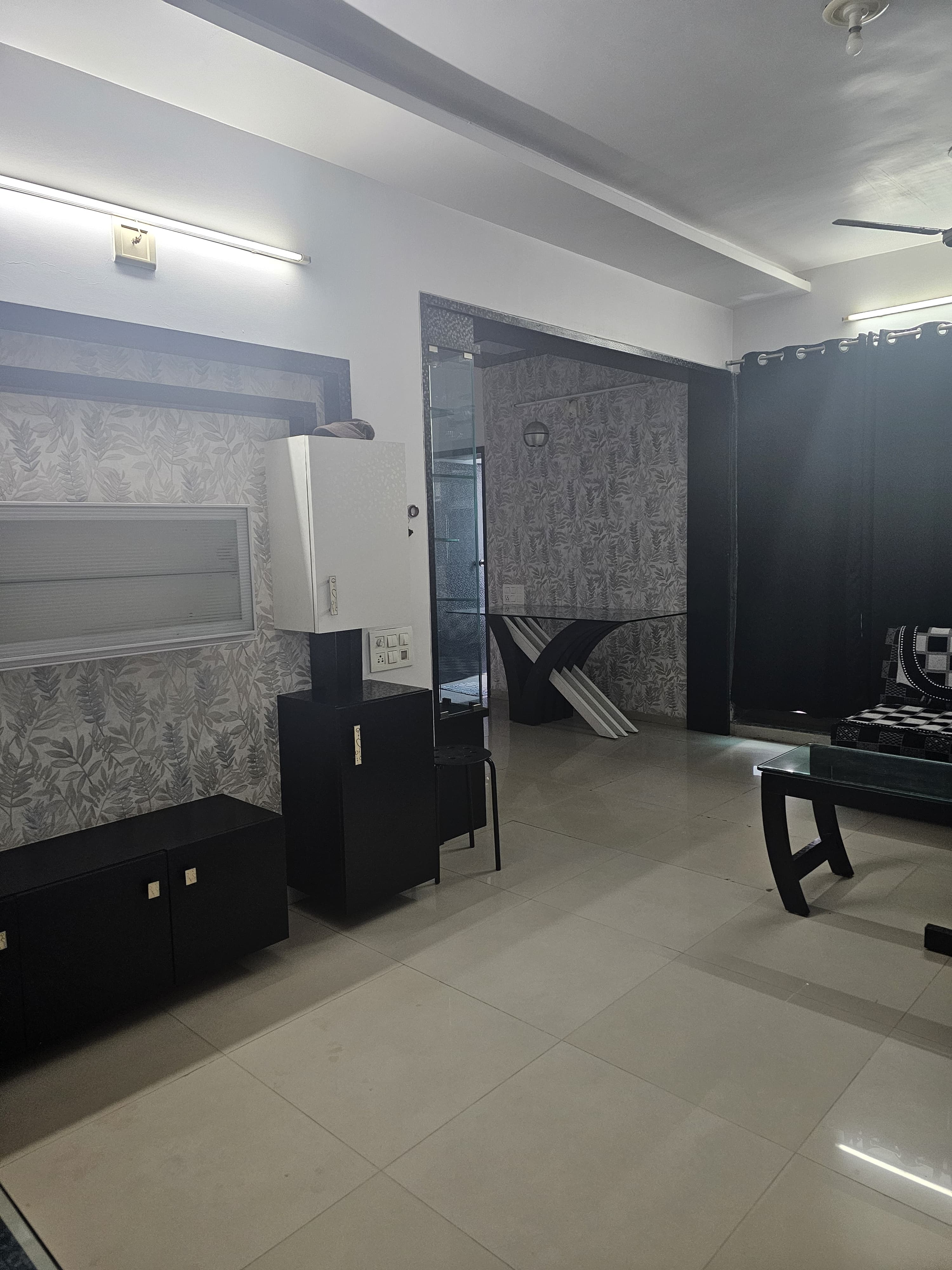2 BHK 1197 Sq.Ft. Residential Flat / Appartment for Sell in Motera Ahmedabad - Media 3