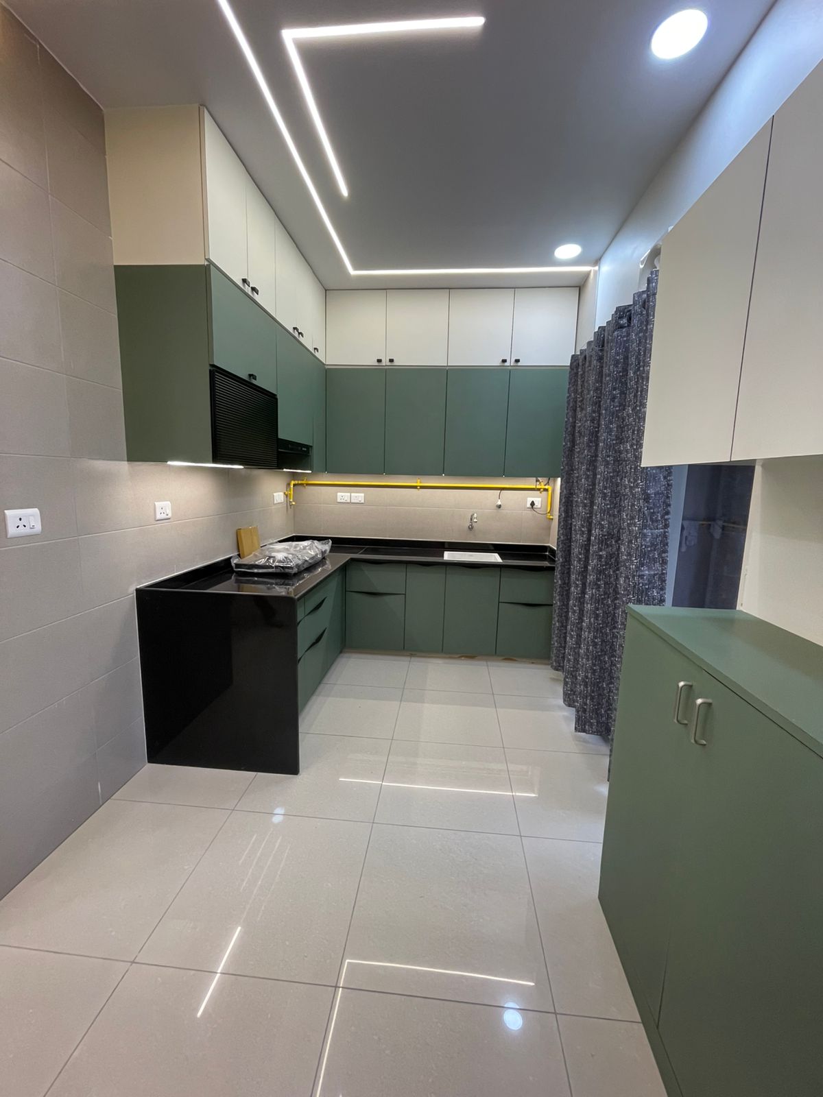 2 BHK 1090 Sq.Ft. Residential Flat / Appartment for Rent in Gift City Gandhinagar - Media 19