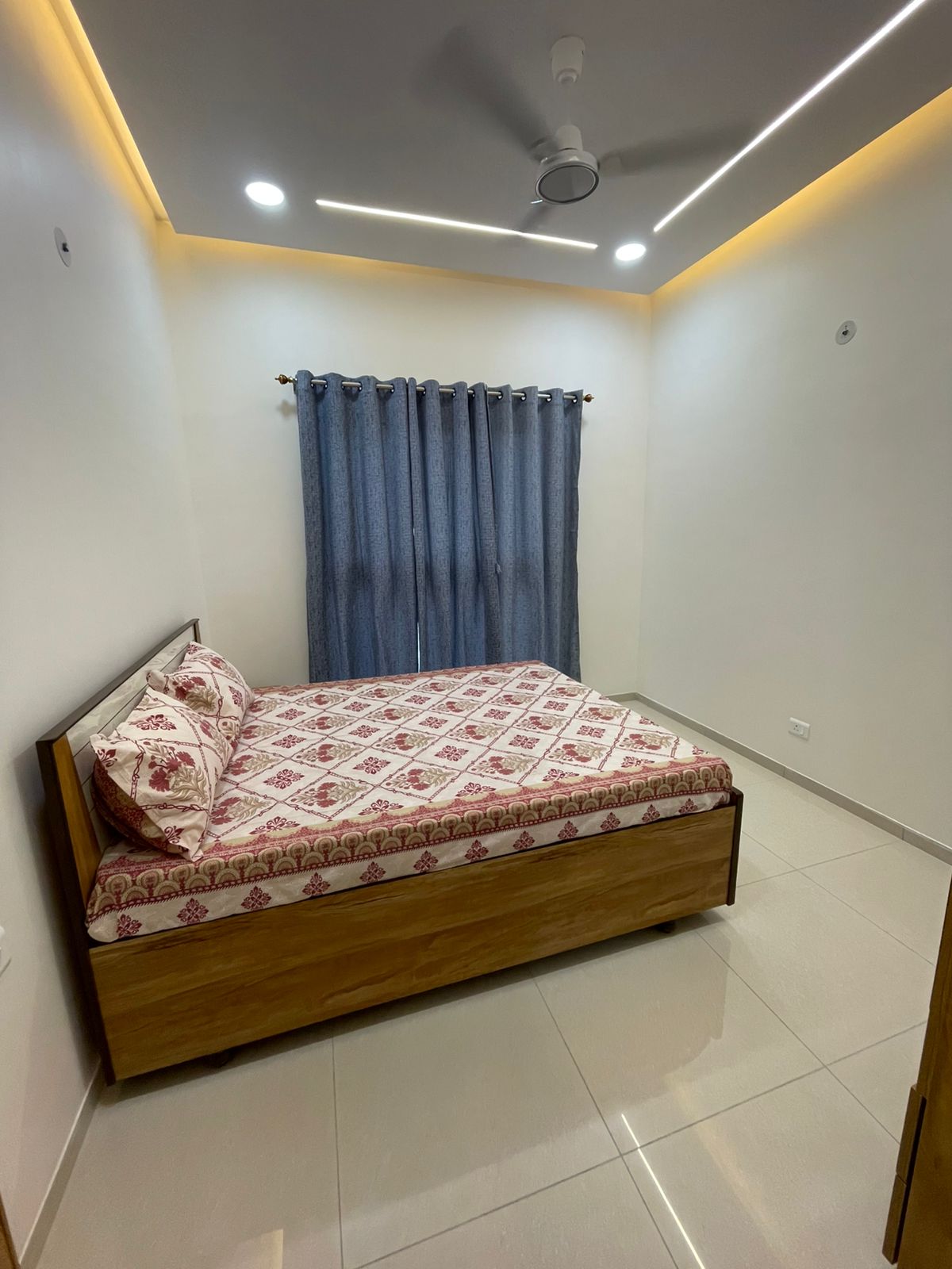2 BHK 1090 Sq.Ft. Residential Flat / Appartment for Rent in Gift City Gandhinagar - Media 14
