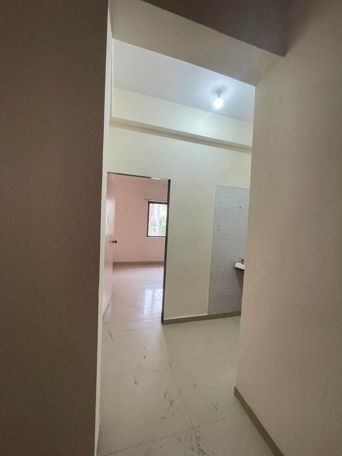 2 BHK 900 Sq.Ft. Residential Flat / Appartment for Rent in Chandkheda Ahmedabad - Media 12