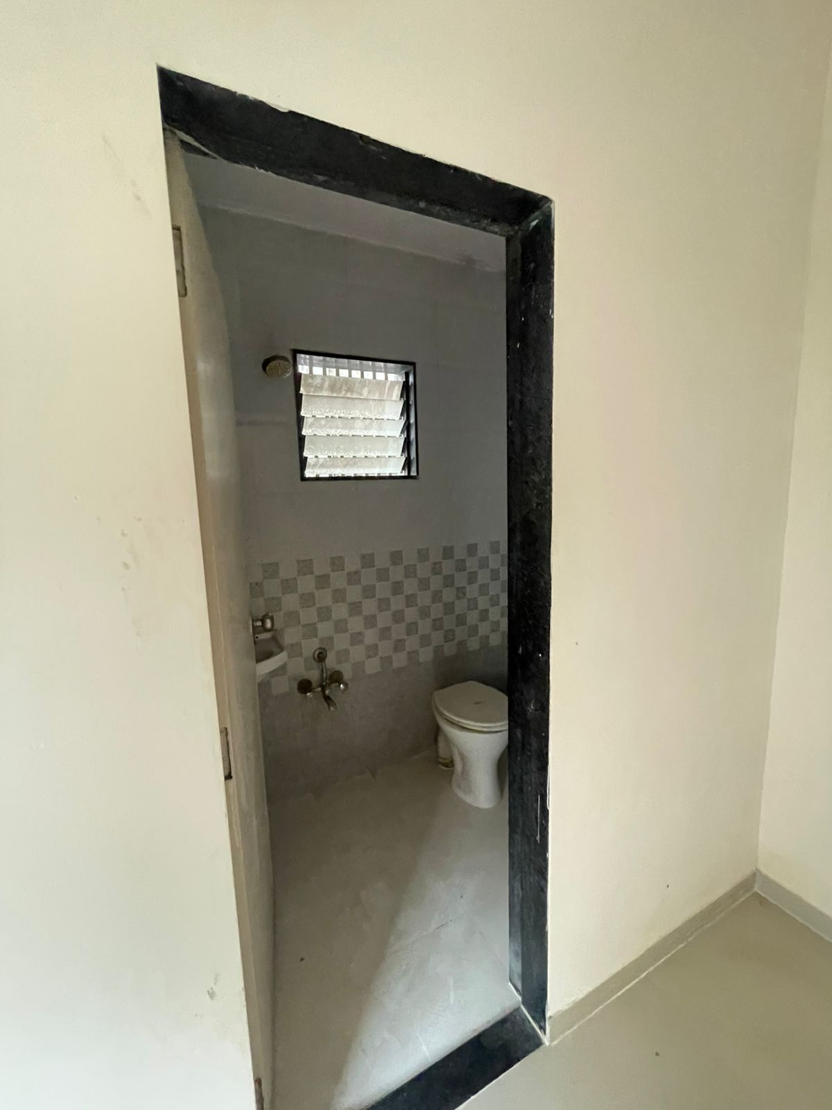 2 BHK 900 Sq.Ft. Residential Flat / Appartment for Rent in Chandkheda Ahmedabad - Media 10