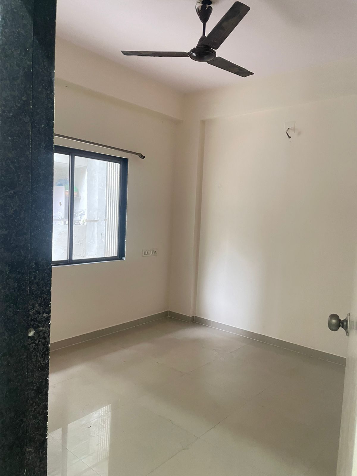 2 BHK 900 Sq.Ft. Residential Flat / Appartment for Rent in Chandkheda Ahmedabad - Media 8
