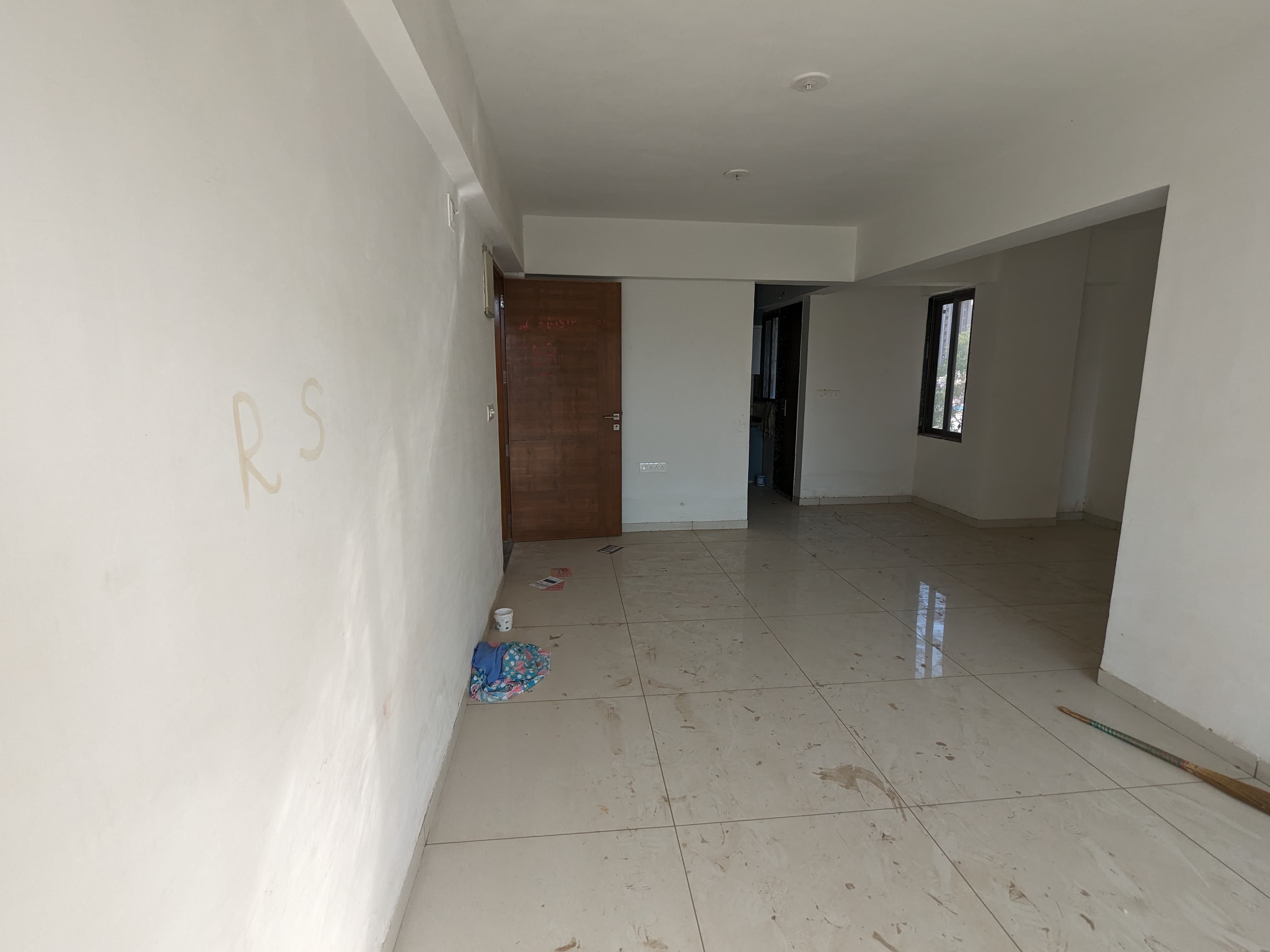 3 BHK 1737 Sq.Ft. Residential Flat / Appartment for Rent in Vaishnodevi Ahmedabad - Media 2