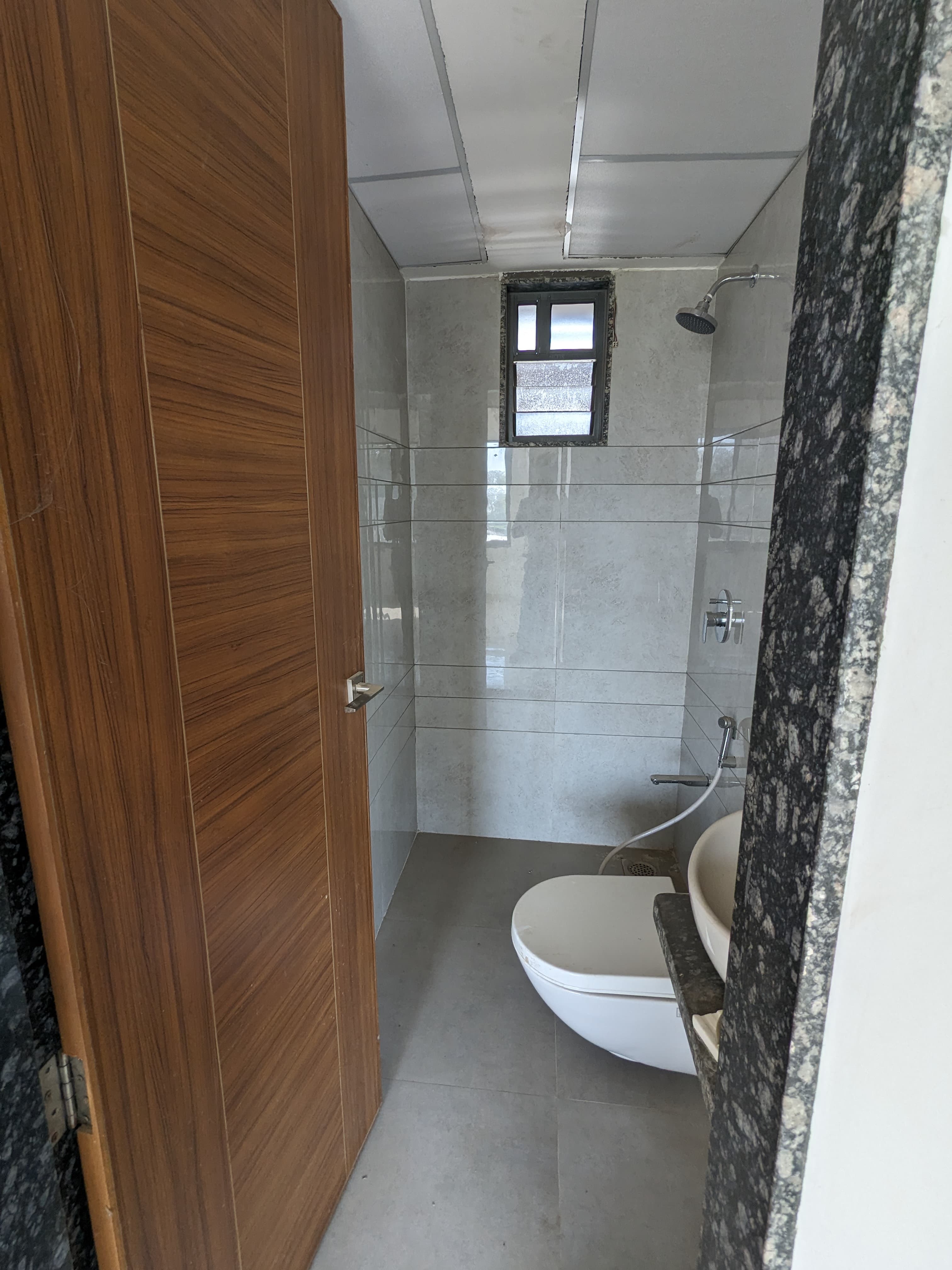 3 BHK 1737 Sq.Ft. Residential Flat / Appartment for Rent in Vaishnodevi Ahmedabad - Media 6