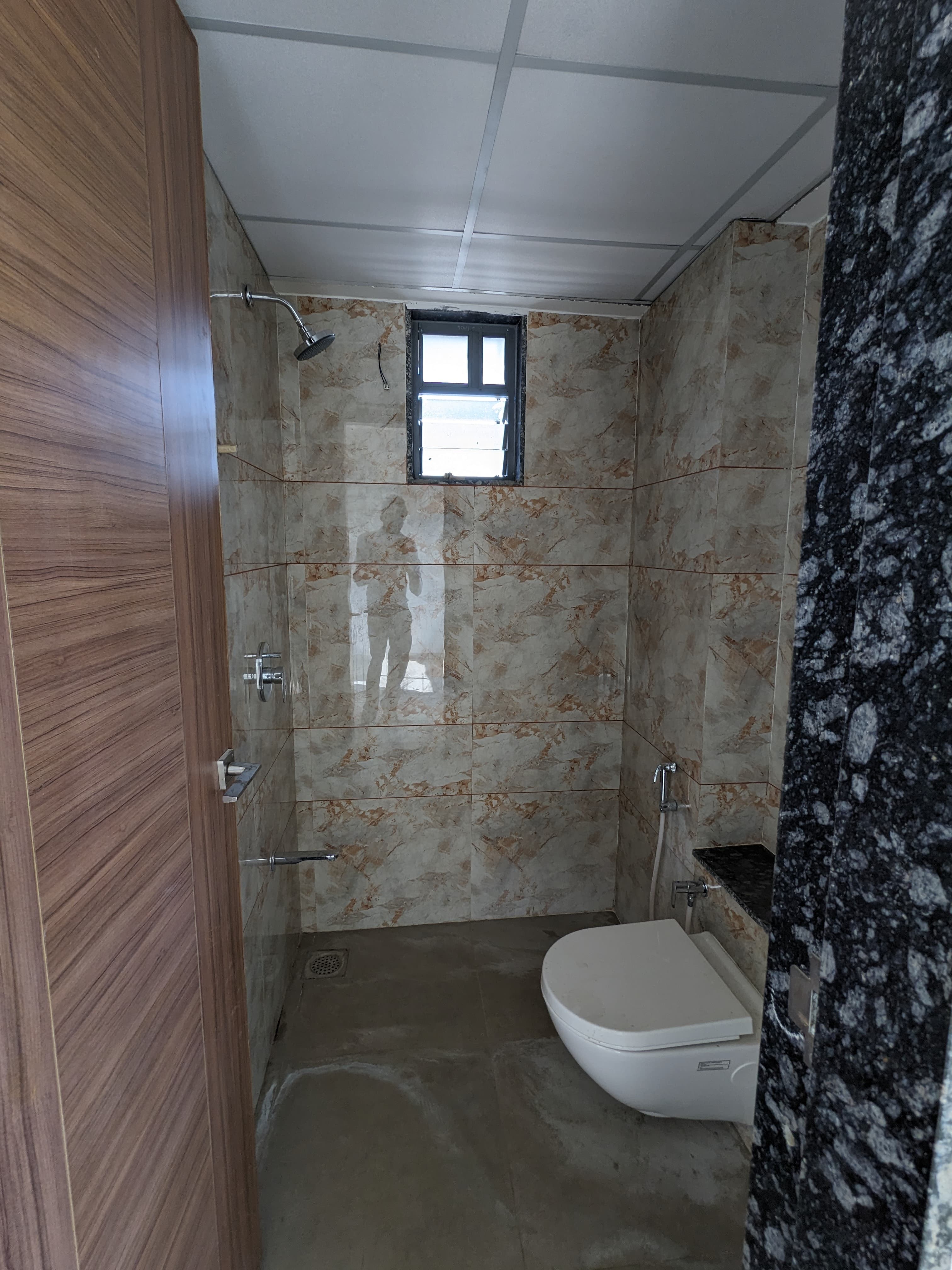 3 BHK 1737 Sq.Ft. Residential Flat / Appartment for Rent in Vaishnodevi Ahmedabad - Media 8
