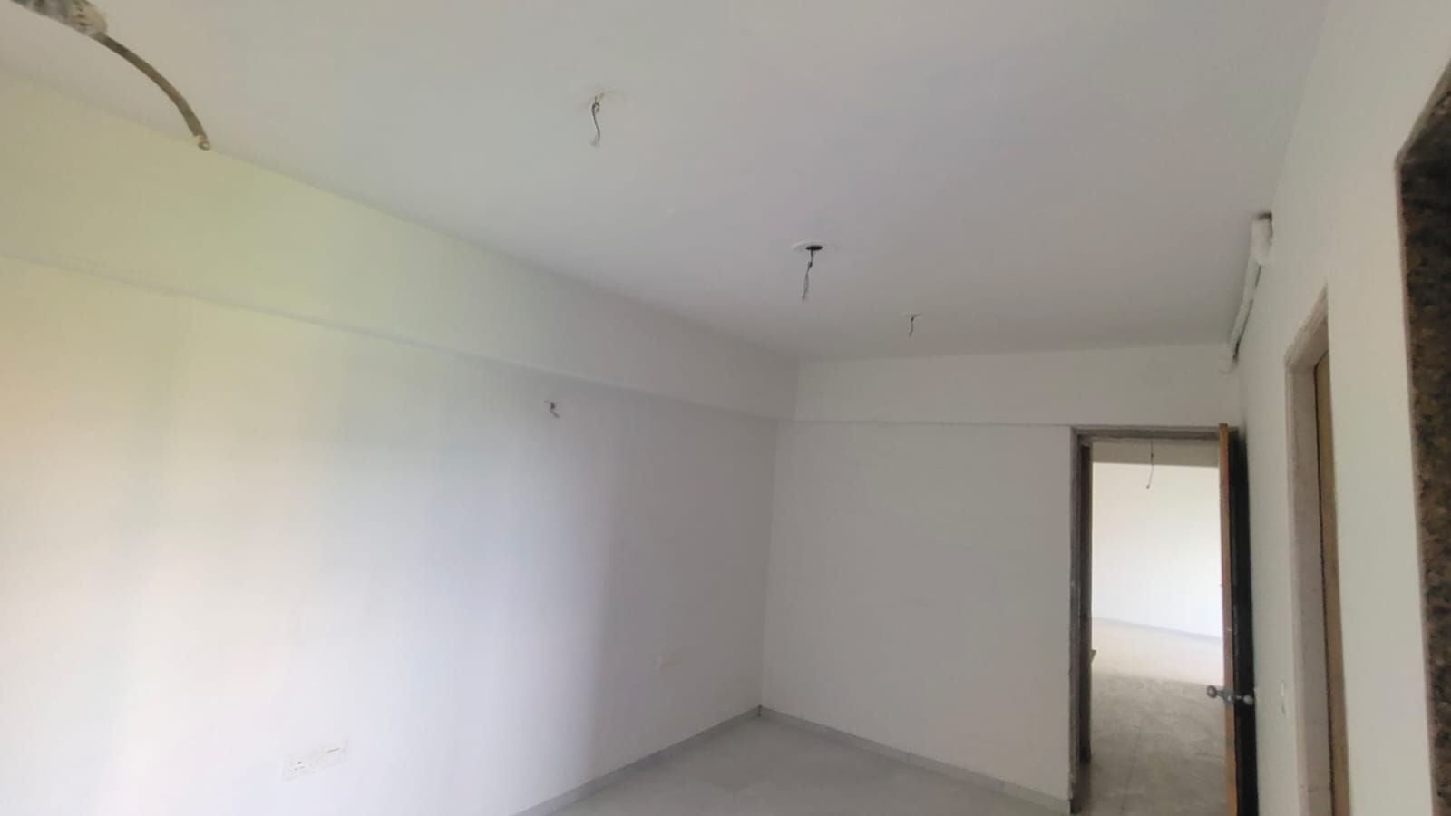 3 BHK 1755 Sq.Ft. Residential Flat / Appartment for Sell in Tragad Ahmedabad - Media 5