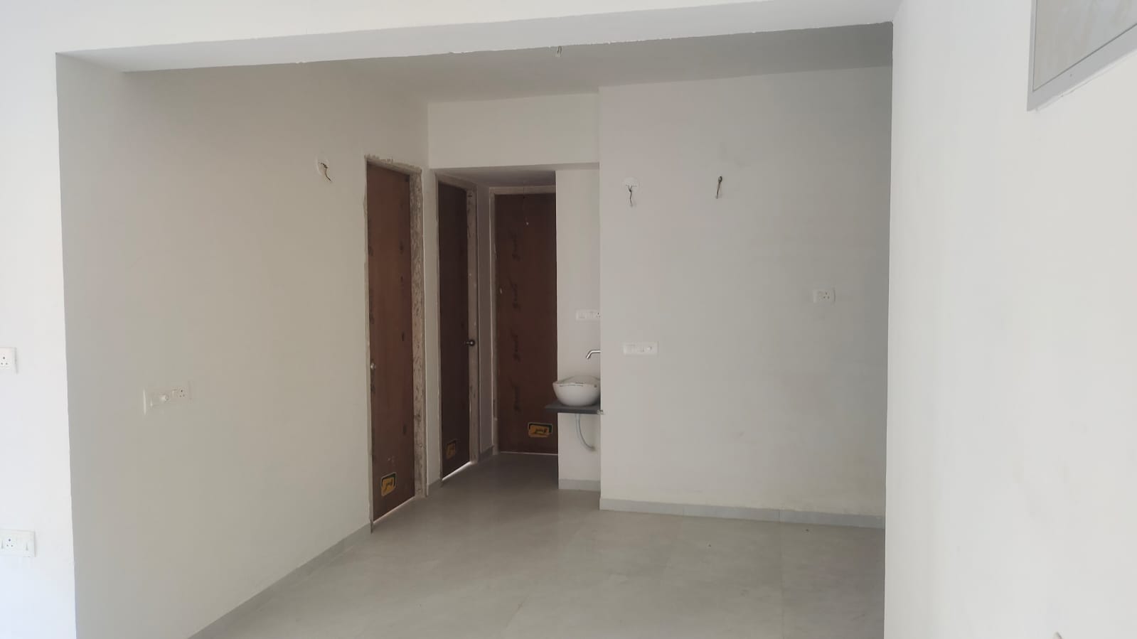 3 BHK 1755 Sq.Ft. Residential Flat / Appartment for Sell in Tragad Ahmedabad - Media 12